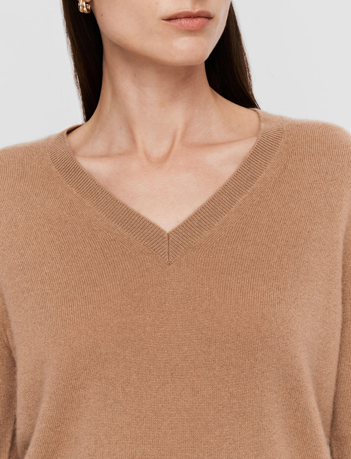 Joseph V Neck Light Pure Cashmere Jumper