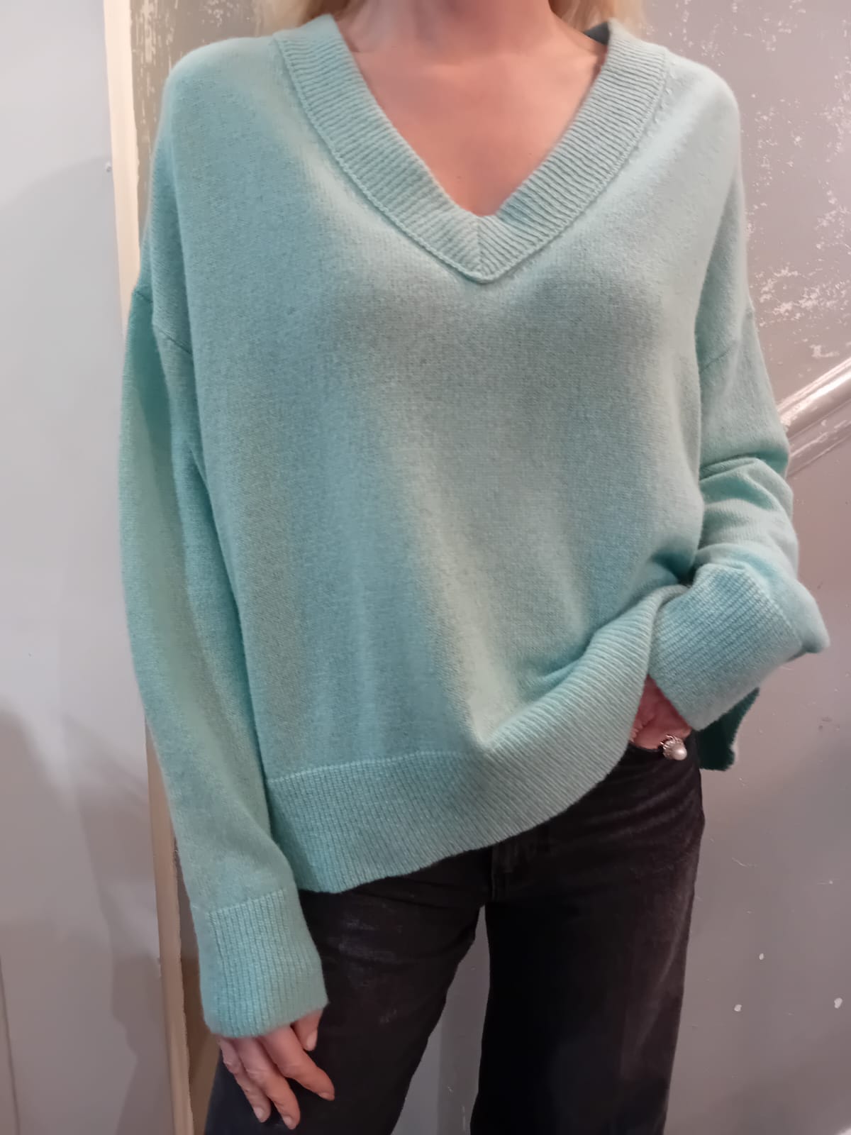 Van Kukil Sophie V Neck Jumper