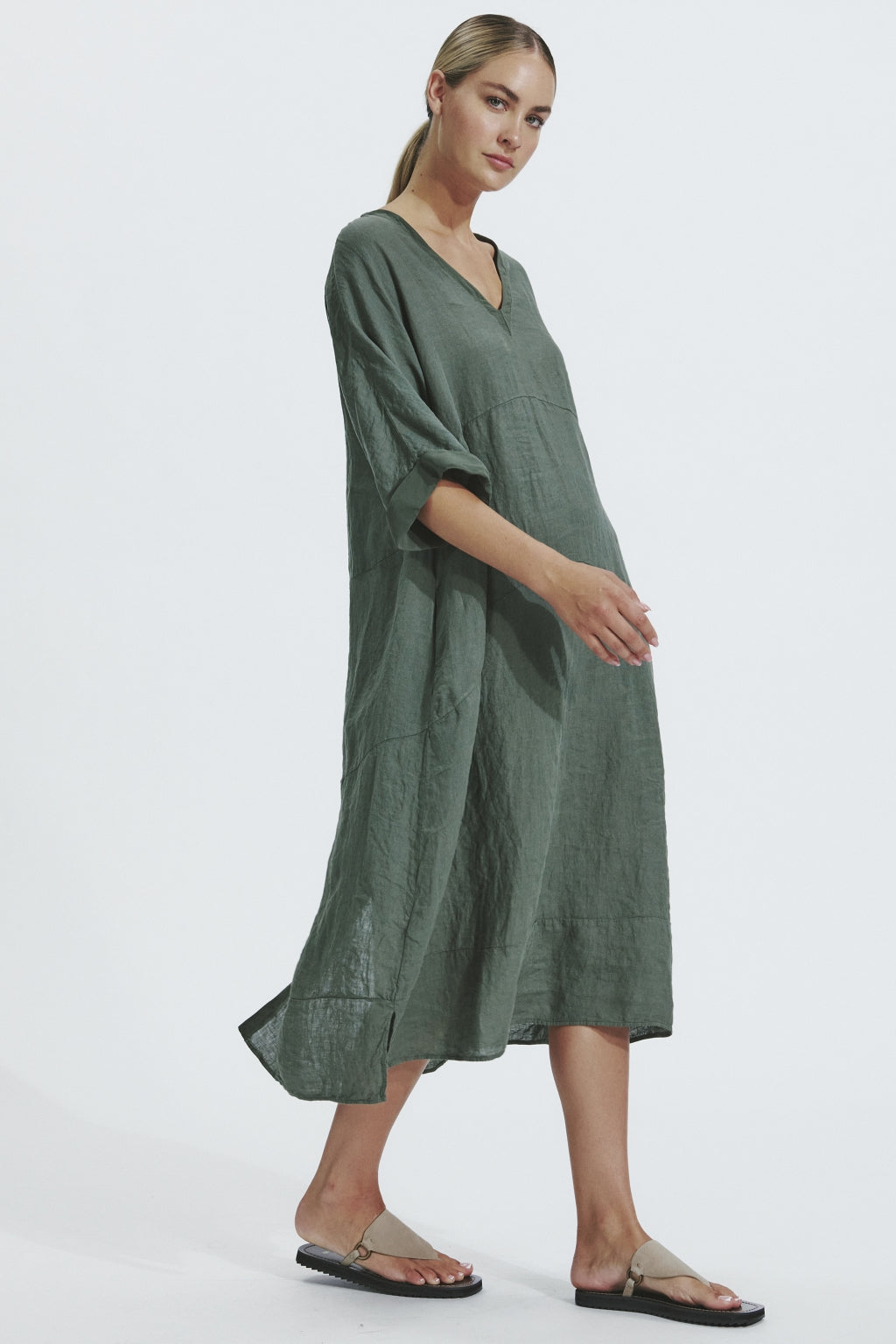 Transit Linen Double V-neck Dress with Kimono Sleeves